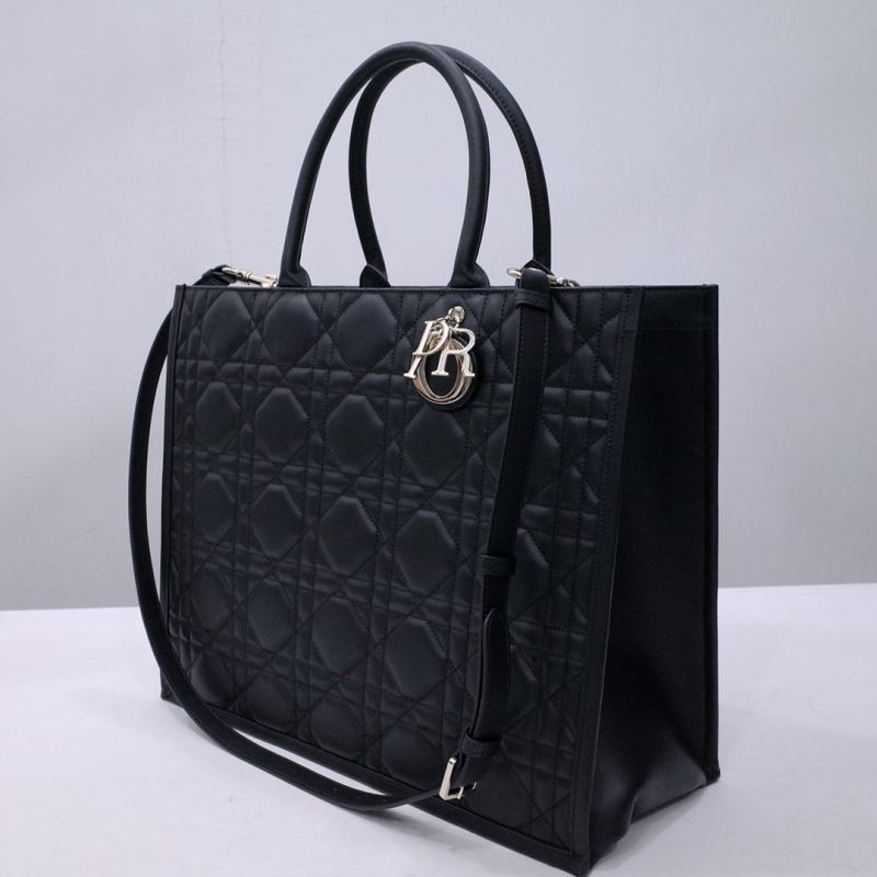 chr1st1an D10r shopping bags